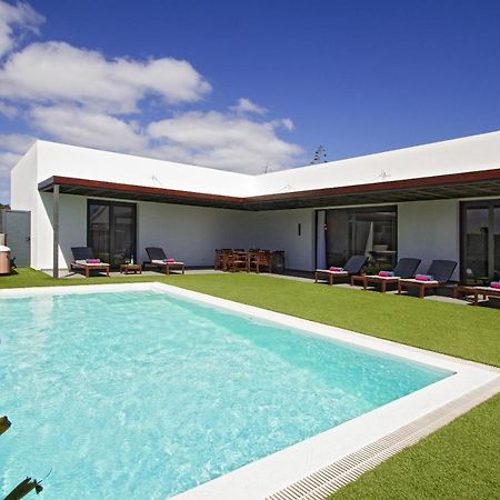 Luxury Los Mojones Villa Short Walk To Old Town Private Heated Pool Villa Los Mojones Angie Puerto Del Carmen ติอาส ภายนอก รูปภาพ